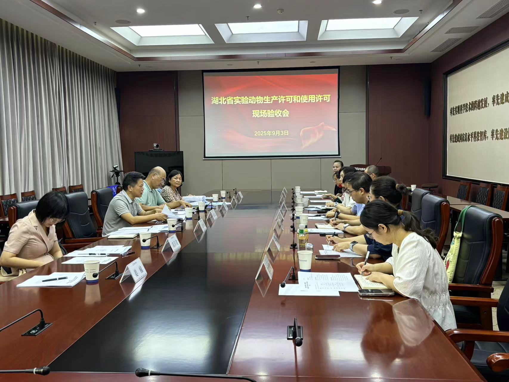 微信图片_20251020074518_161_206.jpg